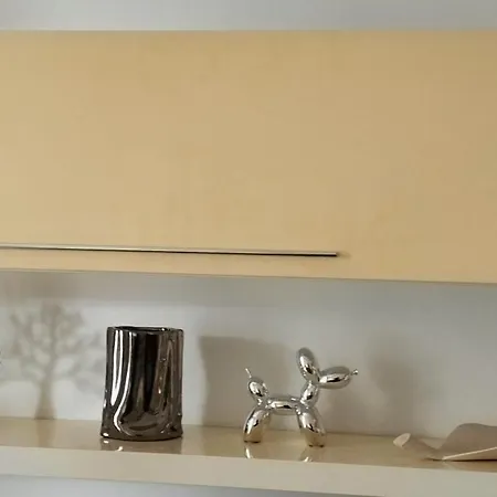 Marmorea Apartment